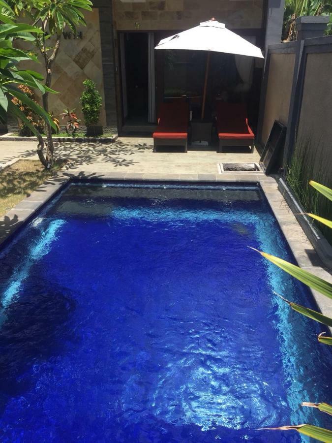 Villa Twin Lovina エクステリア 写真
